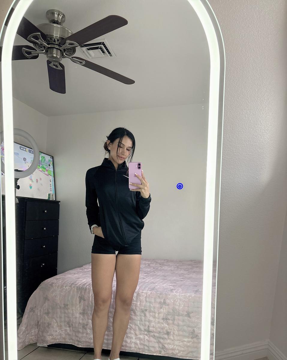 Item: 26'' x 71''- Arch