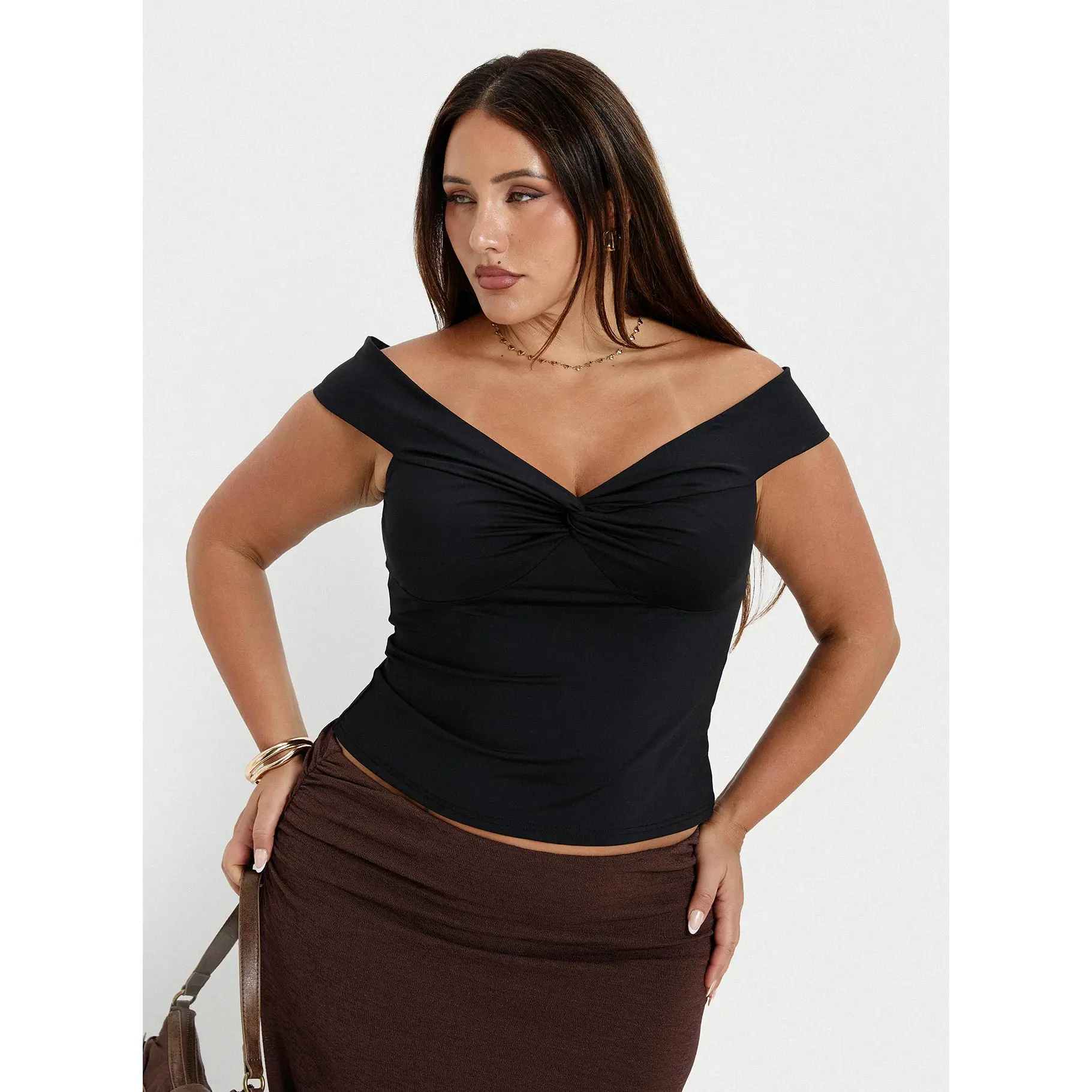 Maxeina Off Shoulder Twist Top Black Curve