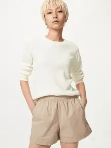 Women's Solid Color Casual Shorts with Side Pockets, Comfortable and Stylish Summer Bottoms, Perfect for Daily Wear and Leisure Activities