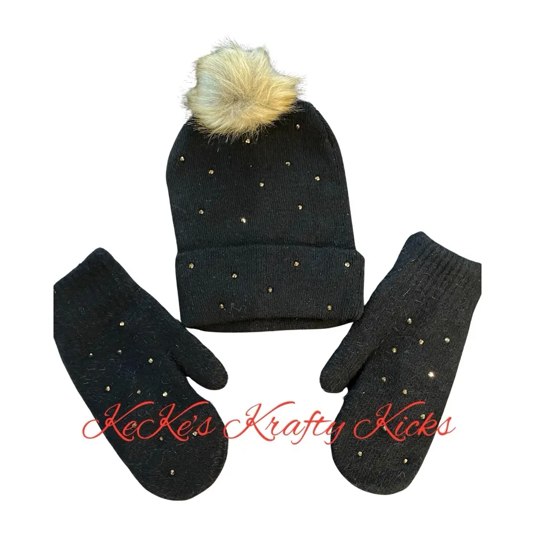 Black customize beanie with gloves