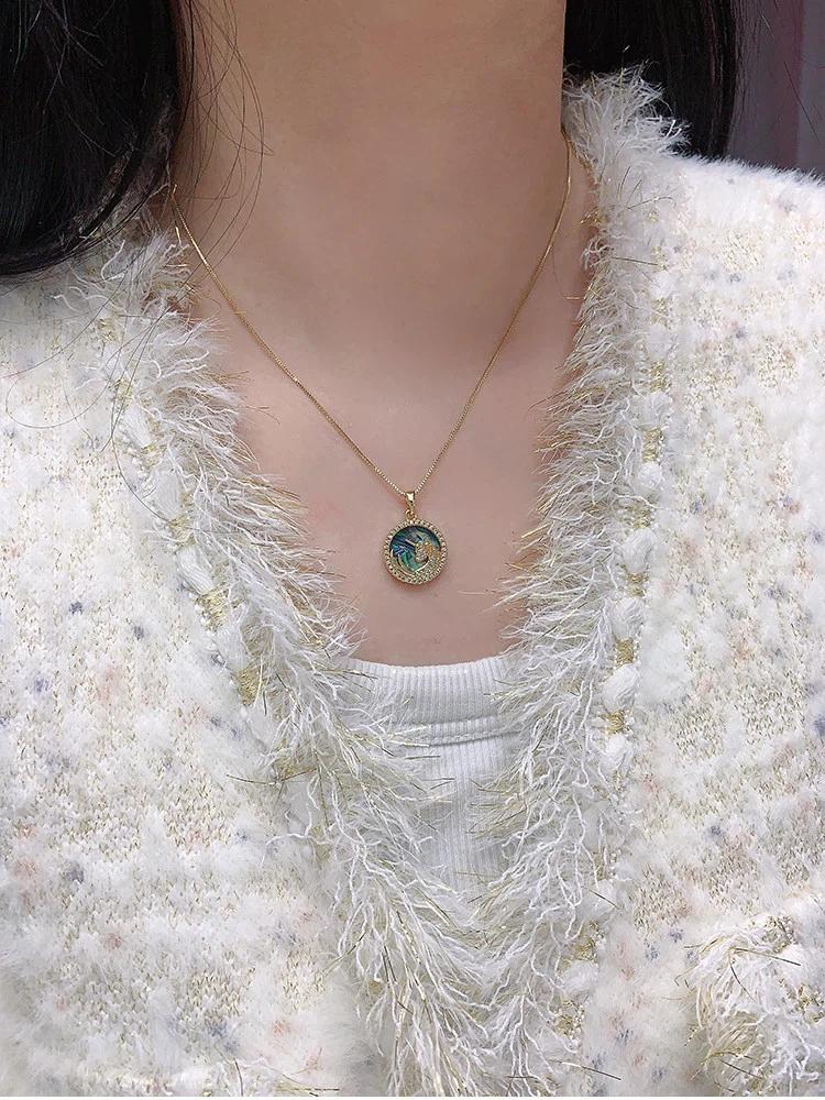 Luxury Unicorn Abalone Shell Pendant – Detachable Clip Charm Necklace | Iridescent Mother of Pearl Jewelry