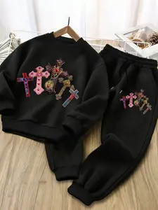 Manfinity Hypemode Graphic Sweatshirt & Long Pants Set, Casual Fitted for Spring & Fall, Comfortable Daily Wear