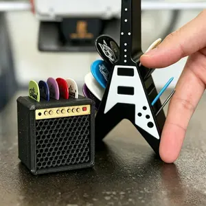 Vintage Guitar Pick Holder Box, Portable Guitar Picks Storage Case, Retro Speaker Design, Gift for Guitar Lovers, Accessories