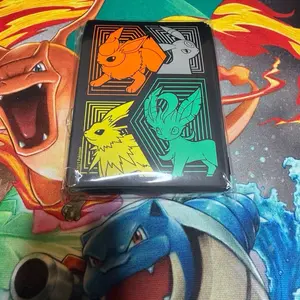 Evolving skies ETB sleeves