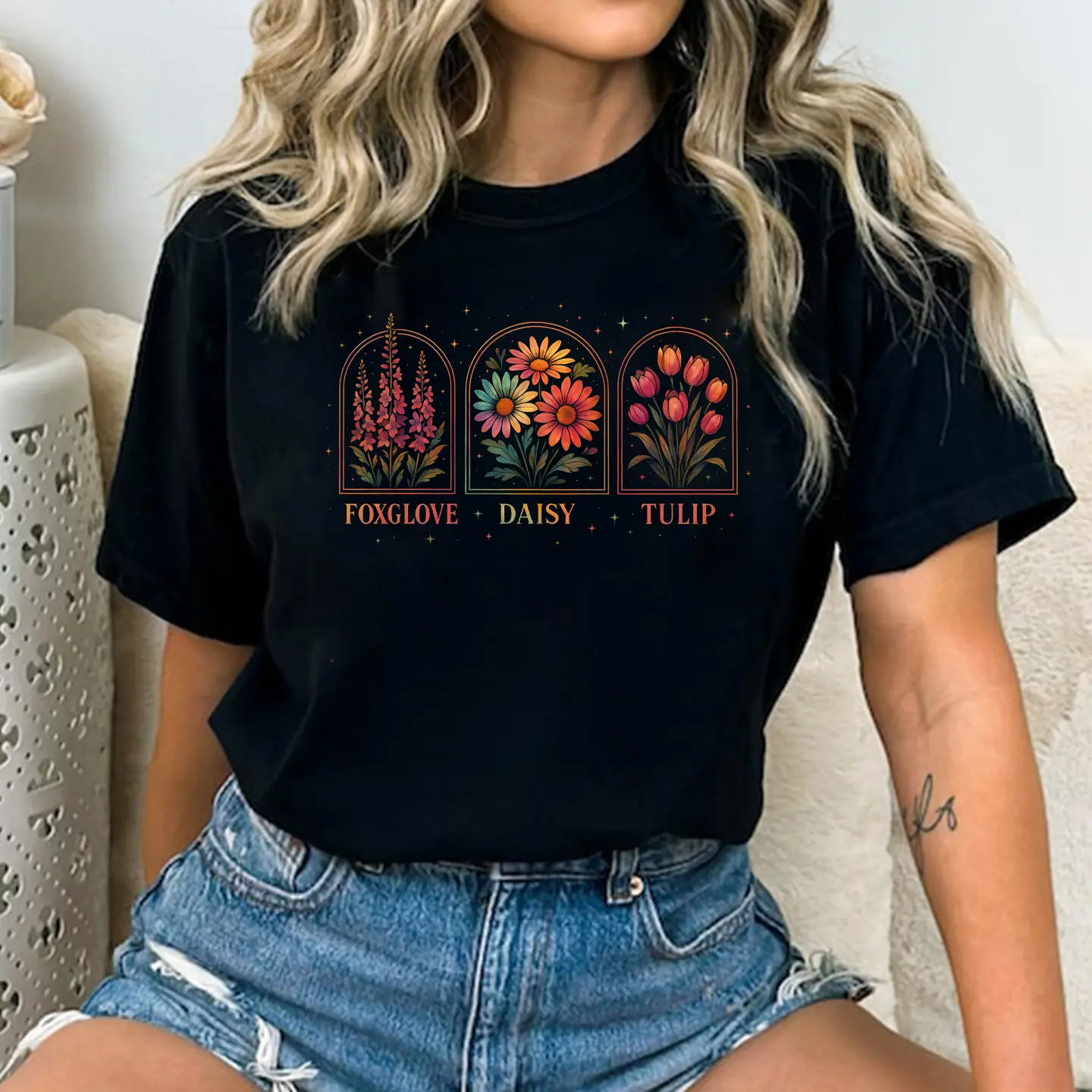 Lady's Casual Solid Cotton Short-Sleeve Foxglove Daisy Tulip Sweatshirt - Liberal Feminist Political Protest Activist Top