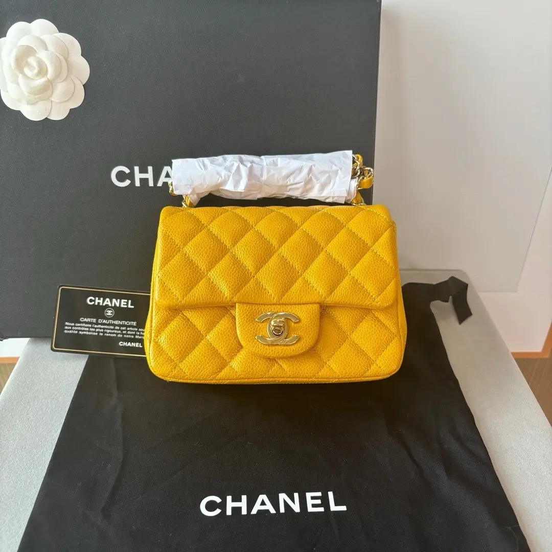 Pre-owned CHANEL Yellow Caviar Quilted Mini Square Classic Flap