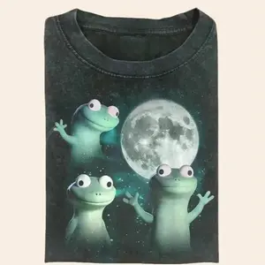 Three Lizard Moon Meme T-Shirt, Vintage Space Frog Acid Wash Tee, Chronically Online Dopamine Streetwear, Lo-Fi Galaxy Lizard Graphic Shirt