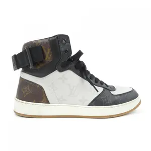 Pre-owned Louis Vuitton Canvas Small Leather Goods Rivoli Line Monogram Sneakers