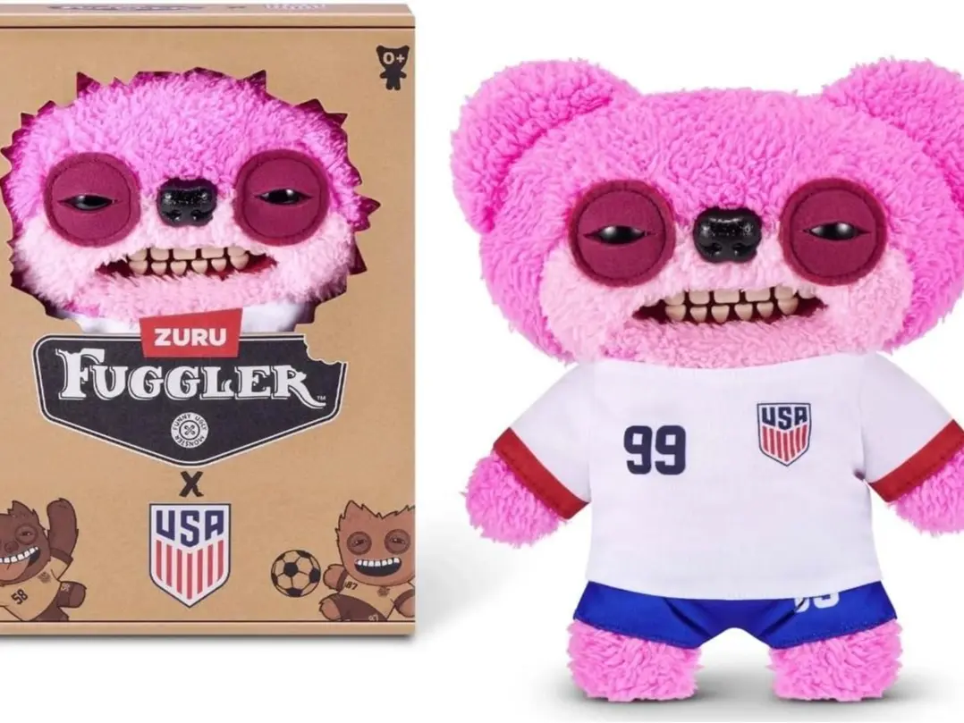 ZURU Fuggler USA Soccer Plush – 9 Inch Funny Ugly Monster Collectible Sports-Themed Plush Toy
