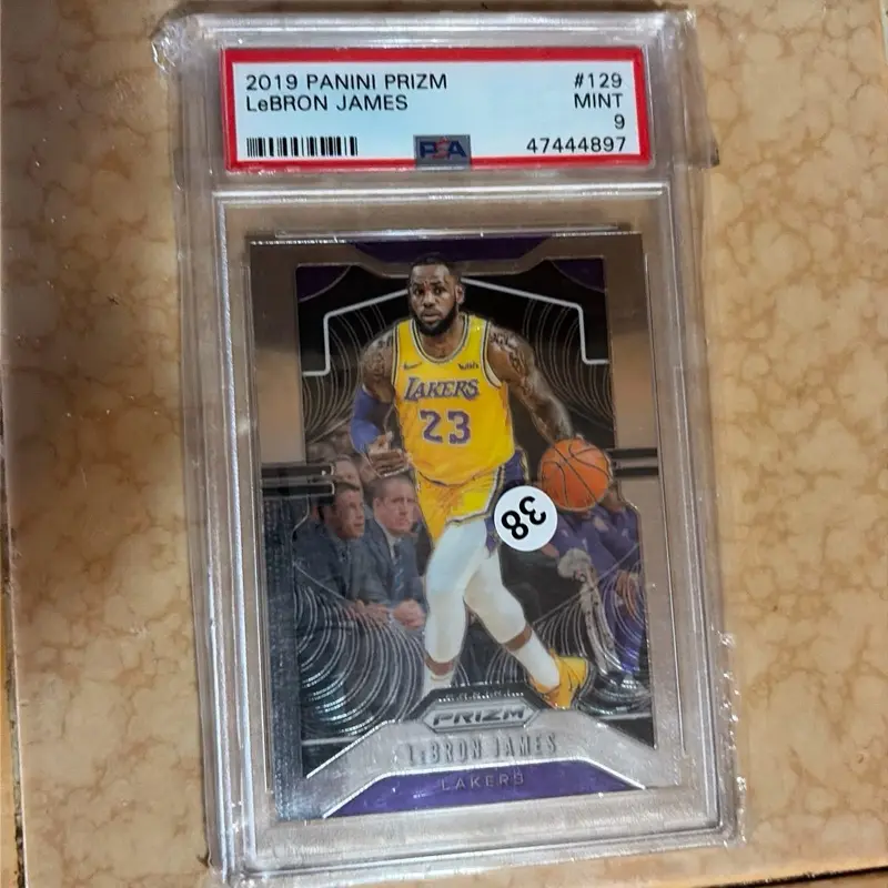 2019 Panini Prizm Lebron James