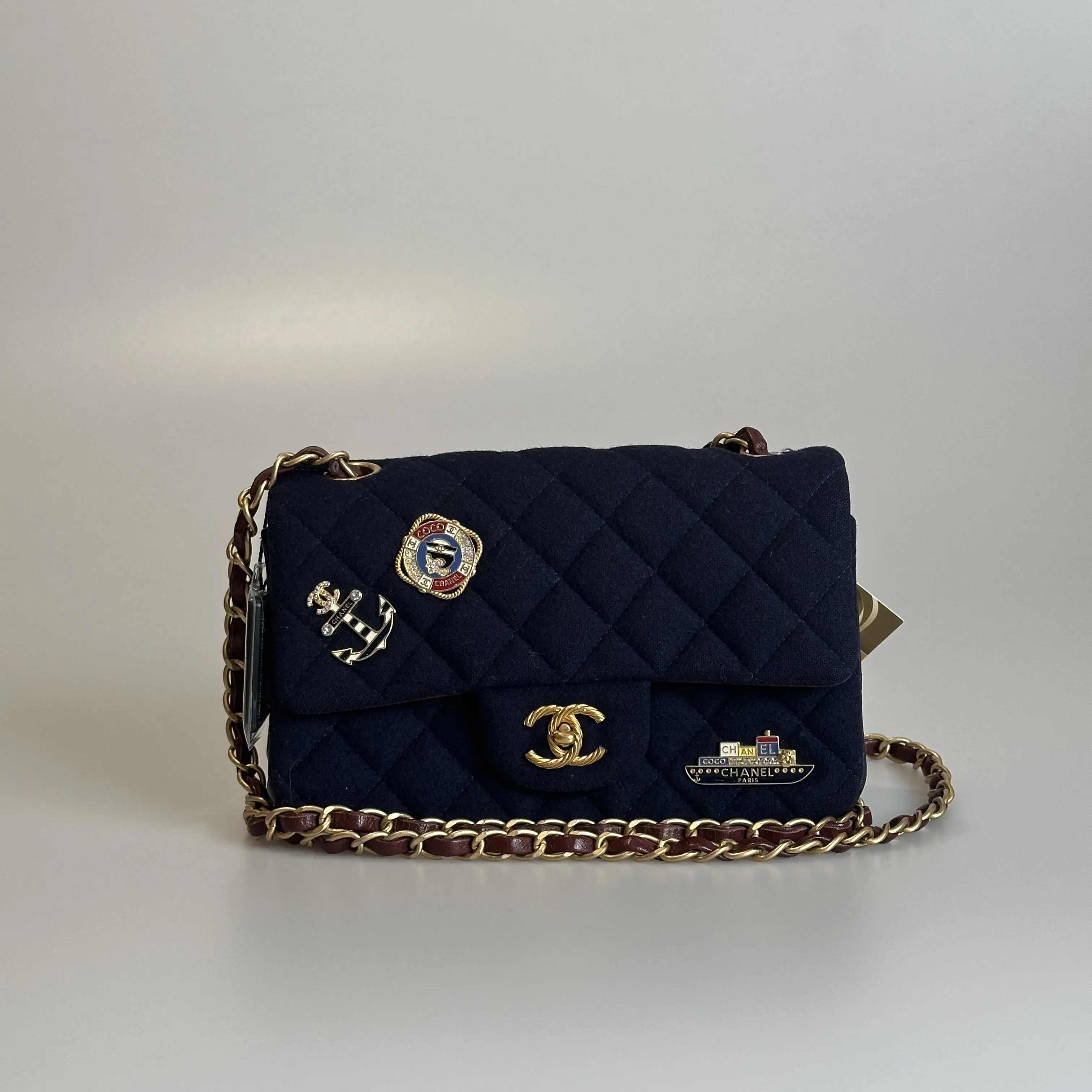 CHANEL ブルーキルティングバッグ chanel blue bag - TikTok Shop
