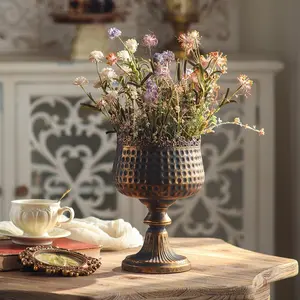 Retro Ironwork Flower Vase, Decorative Metal Handicraft, Photo Studio Decoration, Outdoor Garden Item, Flower Container