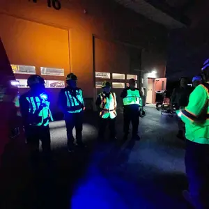 TowMate SS470UV HINVII Surface-Mount Warning Light – UV + Visible LED Safety Module (12/24V) for law enforcement, fire, tow trucks, EMS, utility, and roadside safety. Illuminate workers without blinding them on the jobsite!