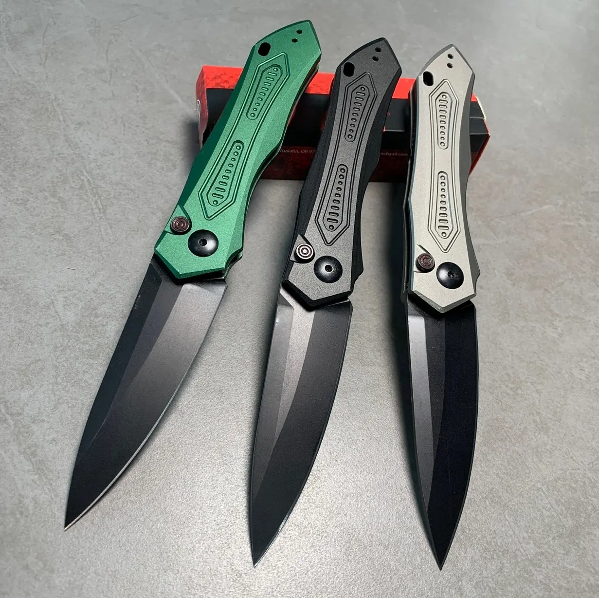 Outdoor Tactical Compact 21cm Camping Folding Knife - High-Quality Blade, Aluminum Alloy Handle, Button-Operated Opening, Retractable, Ideal Hiking Gear Gift, Secure Grip