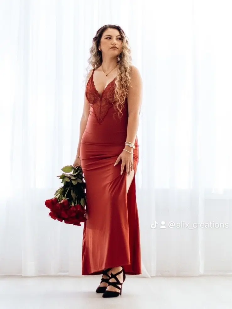 white and gold dress for wedding Halter Gold Beads Mermaid Prom Dresses Sleeveless White Evening Gown With Appliques