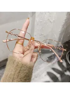 Fashionable Oval Shaped Glasses Are Suitable for Comfortable Daily Wear, with A Minimalist Style Designed Specifically for Oval Face Shapes