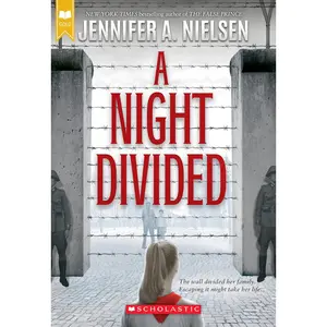 USED Book - A Night Divided (Scholastic Gold) by Nielsen, Jennifer A. (Paperback) - english