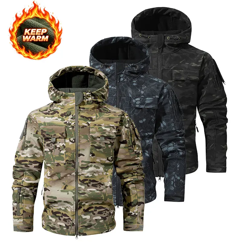 Men’s slim-fit long-sleeve knit polyester camouflage softshell tactical workwear jacket with hood - thick, waterproof, wear-resistant, cold-resistant and warm; multiple pockets; fleece lining; zip closure; outdoor jacket suitable for autumn and winter. Me