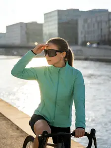 Soccer and Field Sports Glasses – Lightweight and unobtrusive for running drills, matches, and outdoor practices. Keeps your vision clear on the pitch.