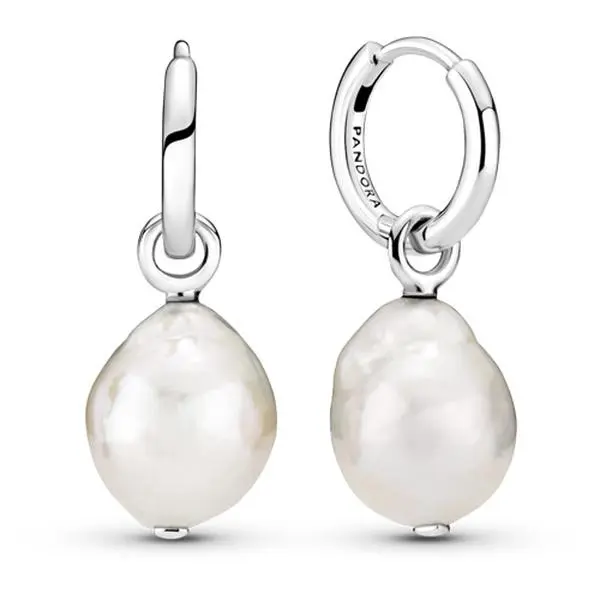 PANDORA Sterling Silver Hoop Earrings with Luminous Freshwater Cultured Baroque Pearl, Modern Twist with Heart Detail, Gift for Adults, Iridescent Shimmer, Luminous Glow