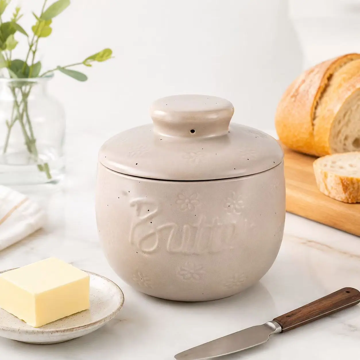 Ceramic Butter Dish, Elegant Minimalist Butter Keeper with Water Seal Lid for Fresh Daily Butter Storage, Kitchen Lovers & Home Bakers, Breakfast Table Kitchen Counter