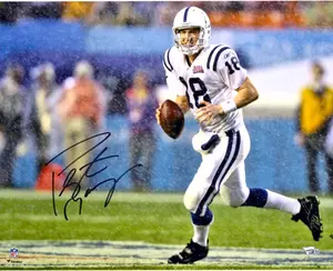 Peyton Manning Indianapolis Colts Autographed 16" x 20" Super Bowl XLI Running in Rain Photograph - Fanatics Authentic Certified