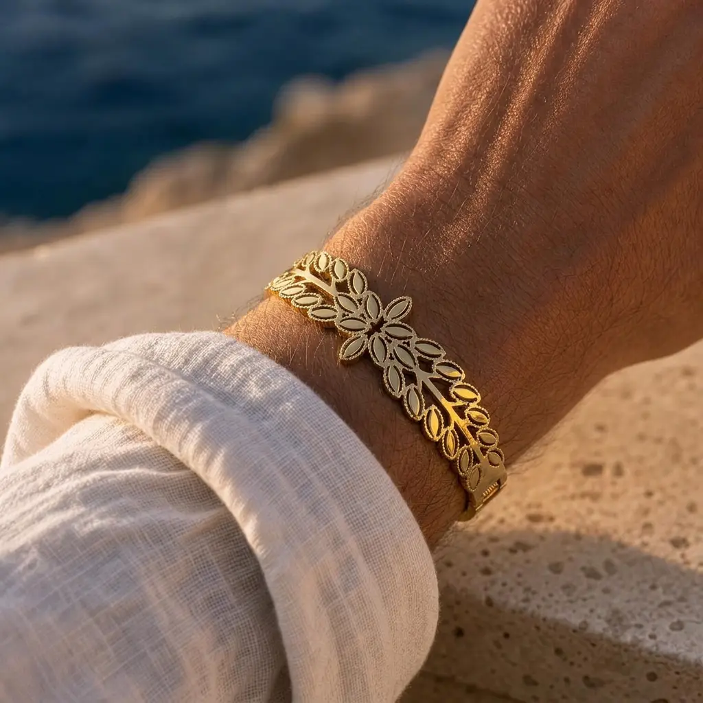 Bangle Bracelet with Chic Hollow Leaf Laurel Wreath Design, Lightweight Open Cuff Wristband for Women & Men, Casual Wear Fashion Jewelry, Bracelet Wristband, Exquisite Bracelet