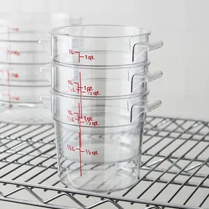 Cambro 1 Qt. Clear Round Polycarbonate Food Storage Container with Lid - 3 Pack