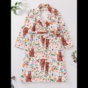 Women's Flannel Coral Fleece Robe, Highland Cow Print, Soft Comfortable Long Sleeve V Neck, Winter Home Wear, Casual Outdoor Clothing Womenswear Everyday