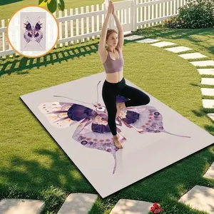 Artistic Butterfly Yoga Mat, Non-Slip Professional Fitness Shock Absorption Pad, Home Bedroom Living Room Anti-Slip Mat