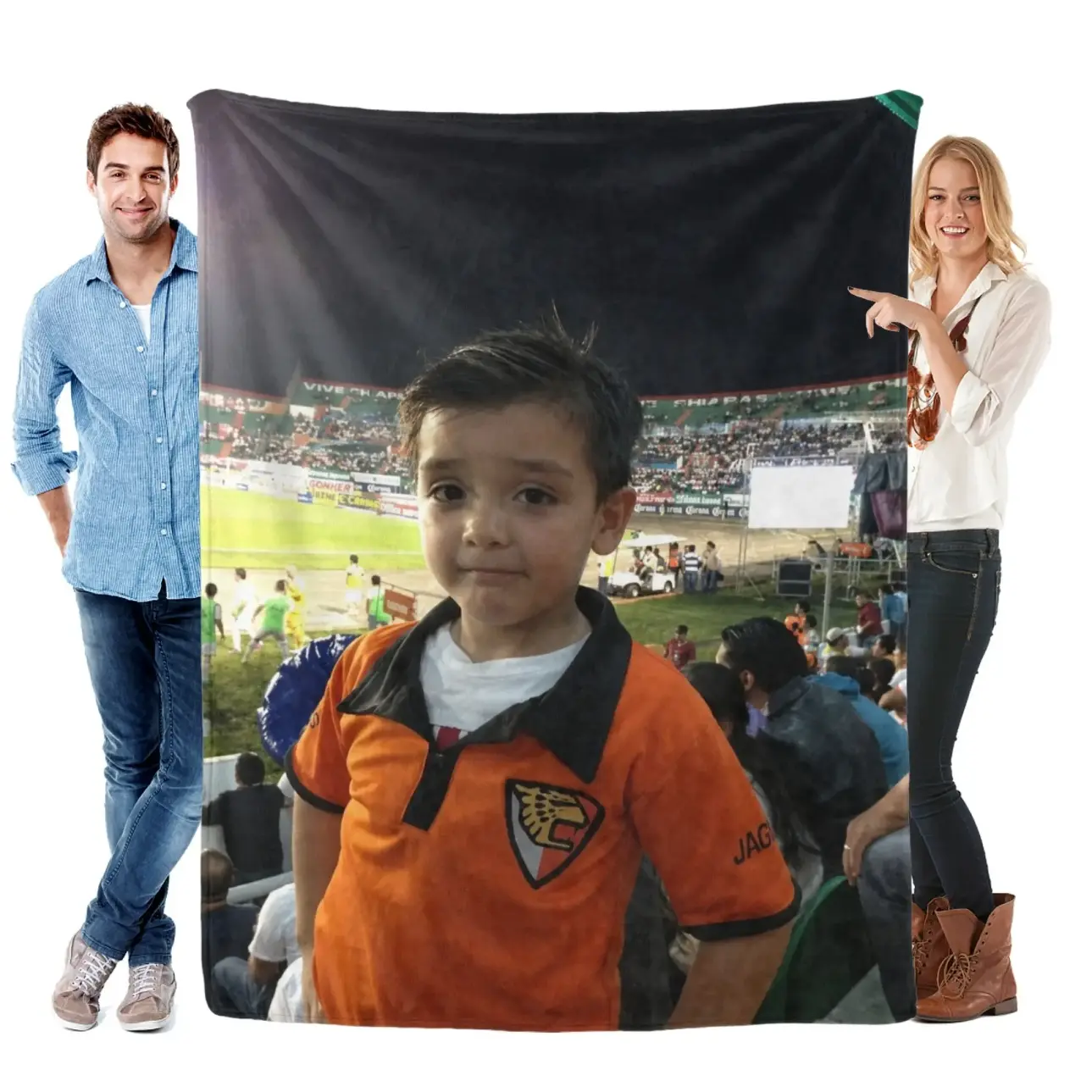Gilberto Mora Blanket, Childhood Soccer Photo Throw Blanket Youth Football Supporter Graphic Soft Cozy Plush Bed Blanket, Lightweight Warm Blankets for Kids Bedroom Decor, Couch Sofa Living Room, Birthday Gifts for Soccer Fans