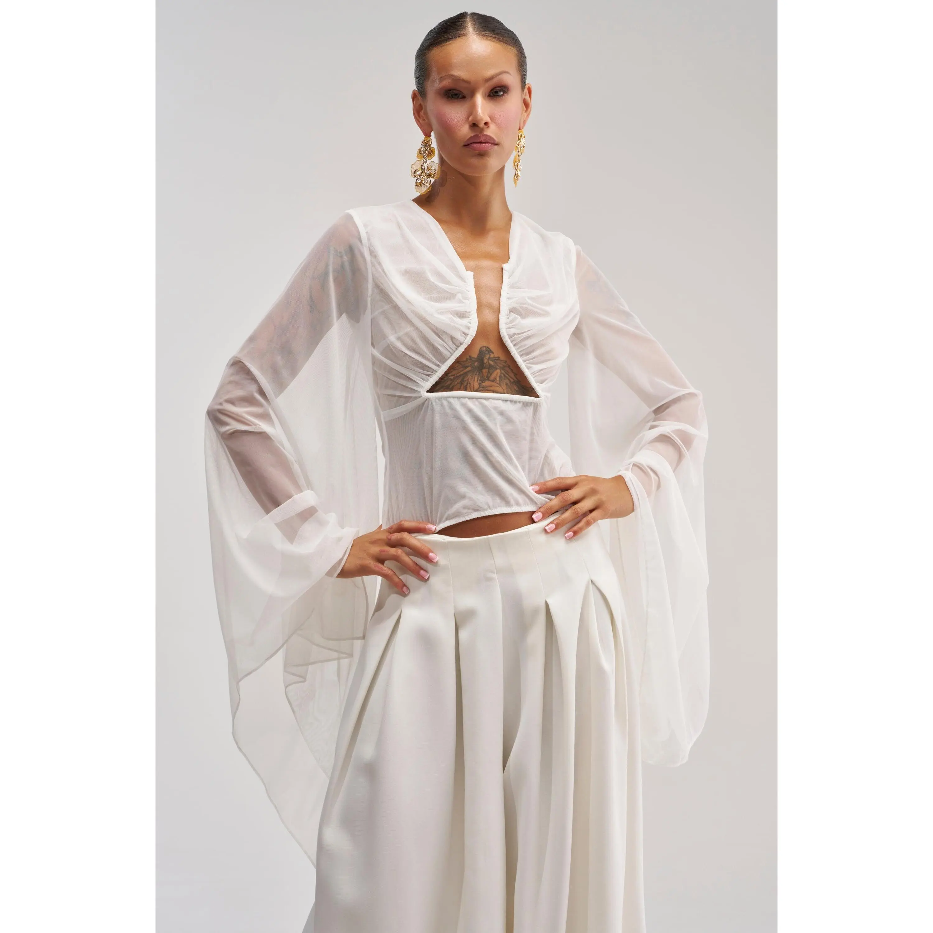 CELESTE CUTOUT DRAPE TOP IN WHITE