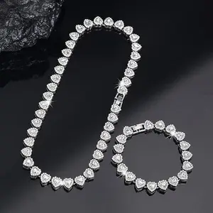 2pcs Set Heart Shaped Cuban Chain Necklace Set for &,Hip Hop Style Choker Set,Luxurious Jewelry Set for Valentine's Day Gifts, Birthday,Everyday & Party Wear, for Teenager