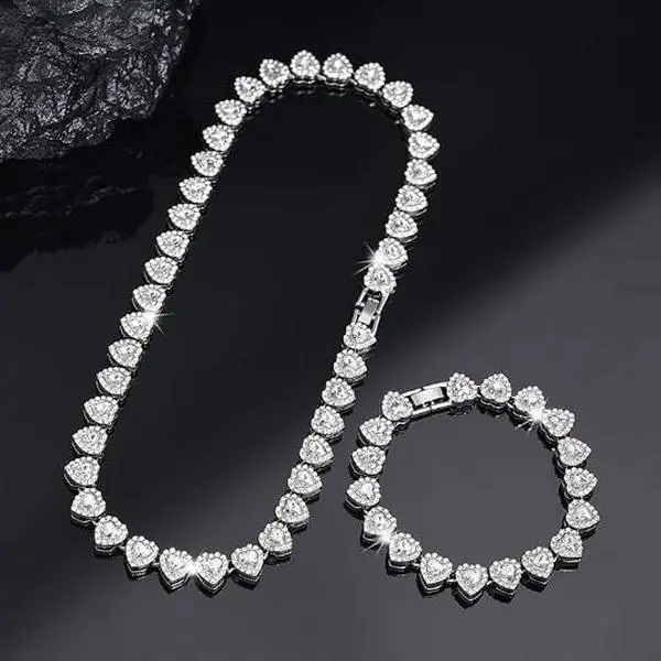 2pcs Set Heart Shaped Cuban Chain Necklace Set for &,Hip Hop Style Choker Set,Luxurious Jewelry Set for Valentine's Day Gifts, Birthday,Everyday & Party Wear, for Teenager