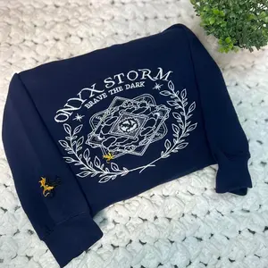 ONYX STORM embroidered sweatshirt Varsity style, Casual, Unisex, Embroidery, Stylish, Booktok, romantasy, empyrean series, Fourth wing, dragons Tops Crewneck Pullover Long Sleeve Everyday