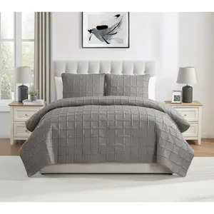 VCNY Home Solid 3pc Square Textured Quilt Set,Full/ Queen