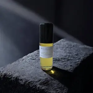 Egyptian Musk Perfumed Roll-On - Clean Light Scent with Earthy Woody Notes & Subtle Sweet Aroma for Daily Use