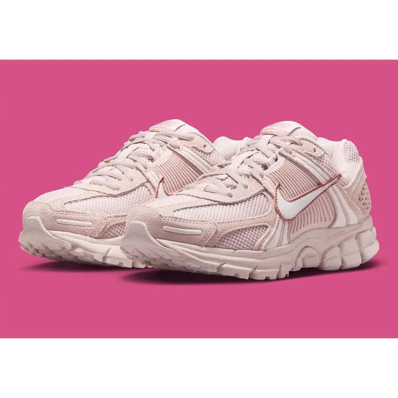 Women's Nike Vomero 5 "Silt Red" Pink Nude HQ0458-600 Fashion Athletic Sneaker Fall