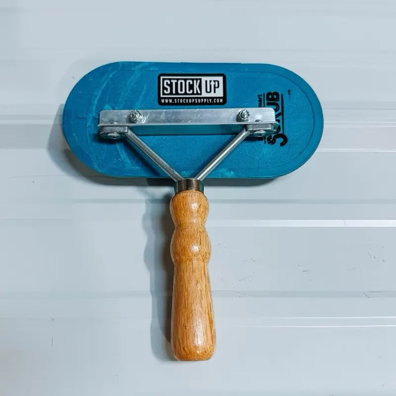 Scrub Buddy – Daily Hair Training Brush for Show Cattle