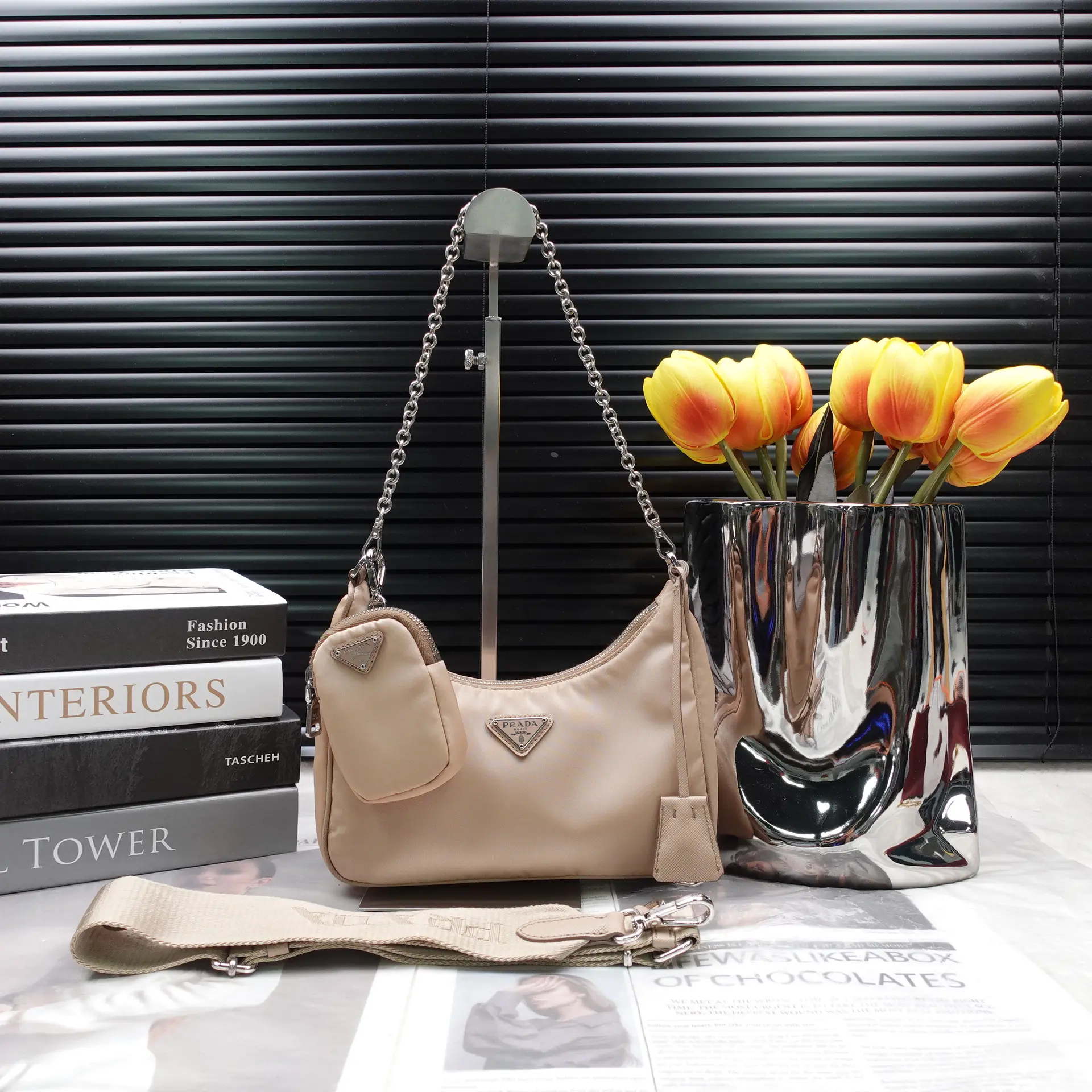 Pre-owned PRADA nylon Shoulder Bags Re Edition 2000 Milk tea Shoulder Bag T10248536
