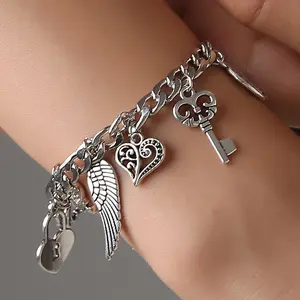 Creative jewelry, hot selling alloy bracelets, fashionable silver-plated bracelet
