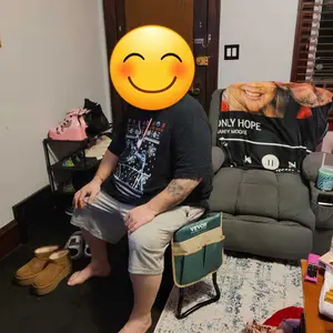 VEVOR Garden Kneeler and Seat 6" EVA Pad Folding Garden Stool Heavy Duty Garden Bench