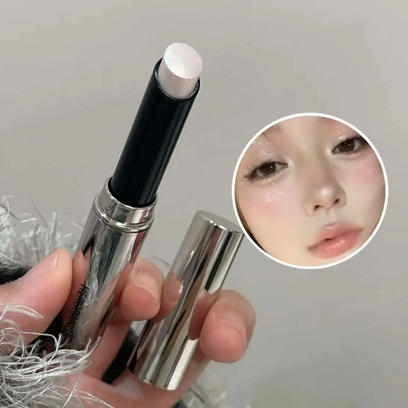 HERORANGE multi-purpose highlighter stick glitter eyeshadow Shimmer Eyeshadow Eyeshadow Makeup naturally brightens the face with a watery and delicate pearlescent effect.