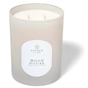 Linnea Candle, Large 2-Wick Wood House