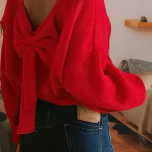 Red Bow Valentines Sweater for Women - Soft Knitwear with Stylish Bow Detail - Perfect for Valentine's Day Outfits