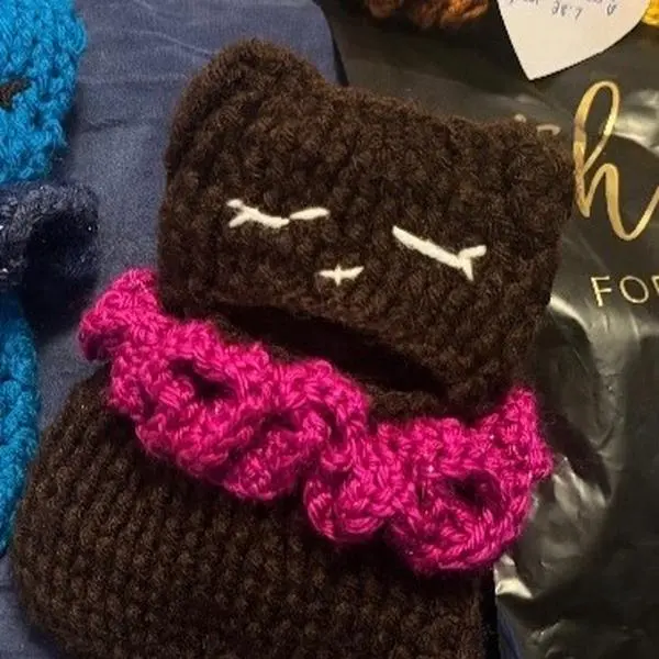 Crochet Cat Ear Cross Body Bag with Scrunchie - Adorable Brown Cat Design & Pink Scrunchie Accessory