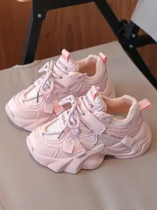 Unisex Letter Decorated Shoes, Breathable Mesh Upper, Ultra-Light Foam Sole, Anti-Slip, Low Top, Casual Style, All Seasons