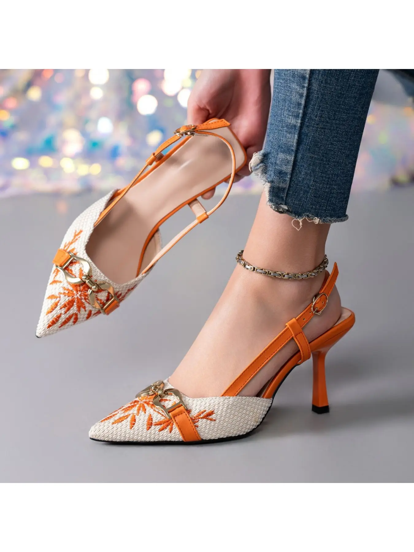 Embroidered Leaf Pattern Pointed Toe Slingback Metal Buckle 9CM Stiletto High Heels Sandal