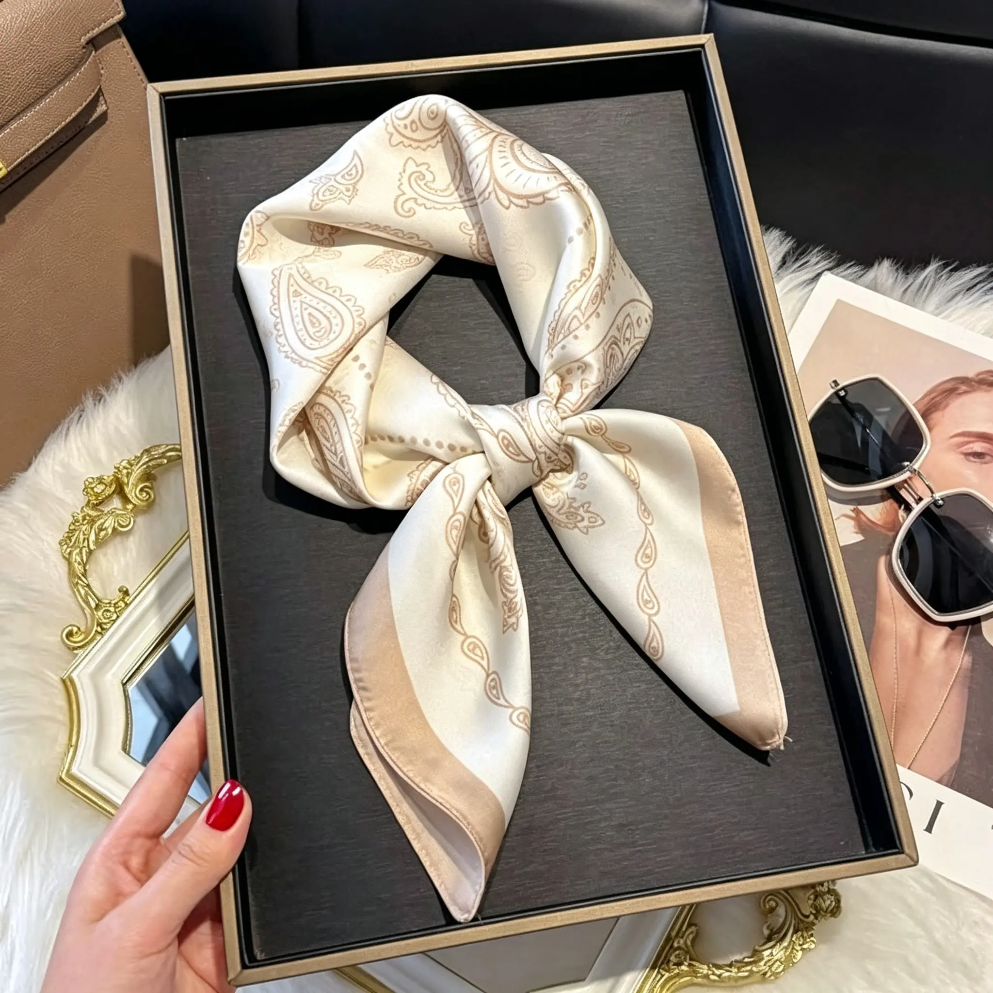 Head Hair Scarf for Women Neck Scarf Like Satin Silk Hair Bandana Square Scarves Fashion Accessories 27.5"，Silky Scarf for Women Lightweight Satin Bandanas Neck Hair Wrap For Sleeping Head Scarves