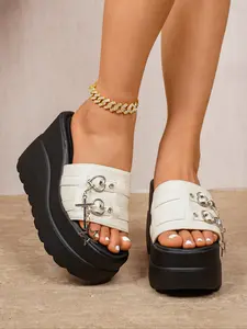 Grunge Punk Women's Fashion Sandals, Platform Heeled Sandals, Dual Buckle Wedge Heel Thick Sole, Platform High Heel Boost, Y2K Punk Style Footwear
